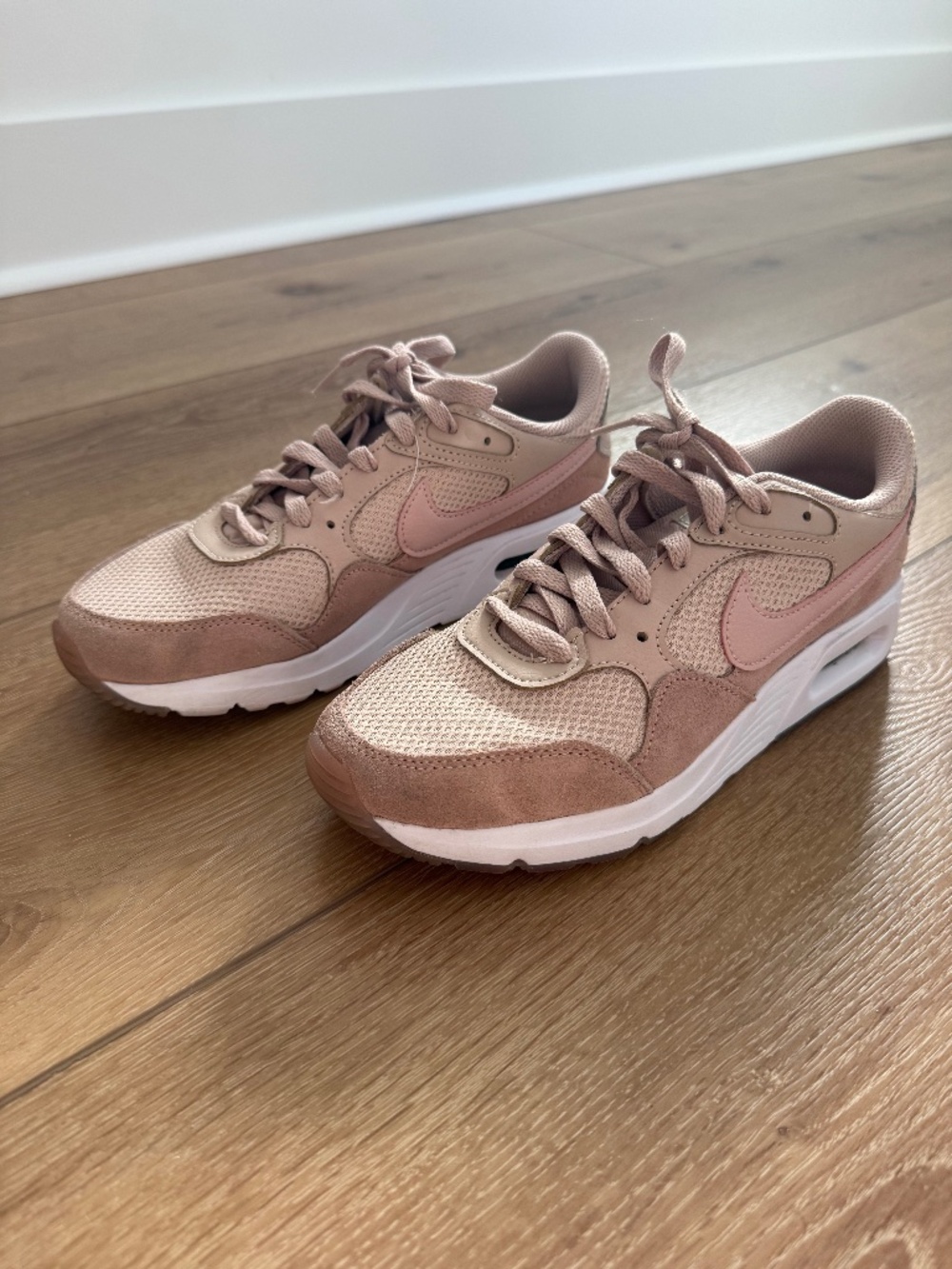 Nike Womens Air Max SC